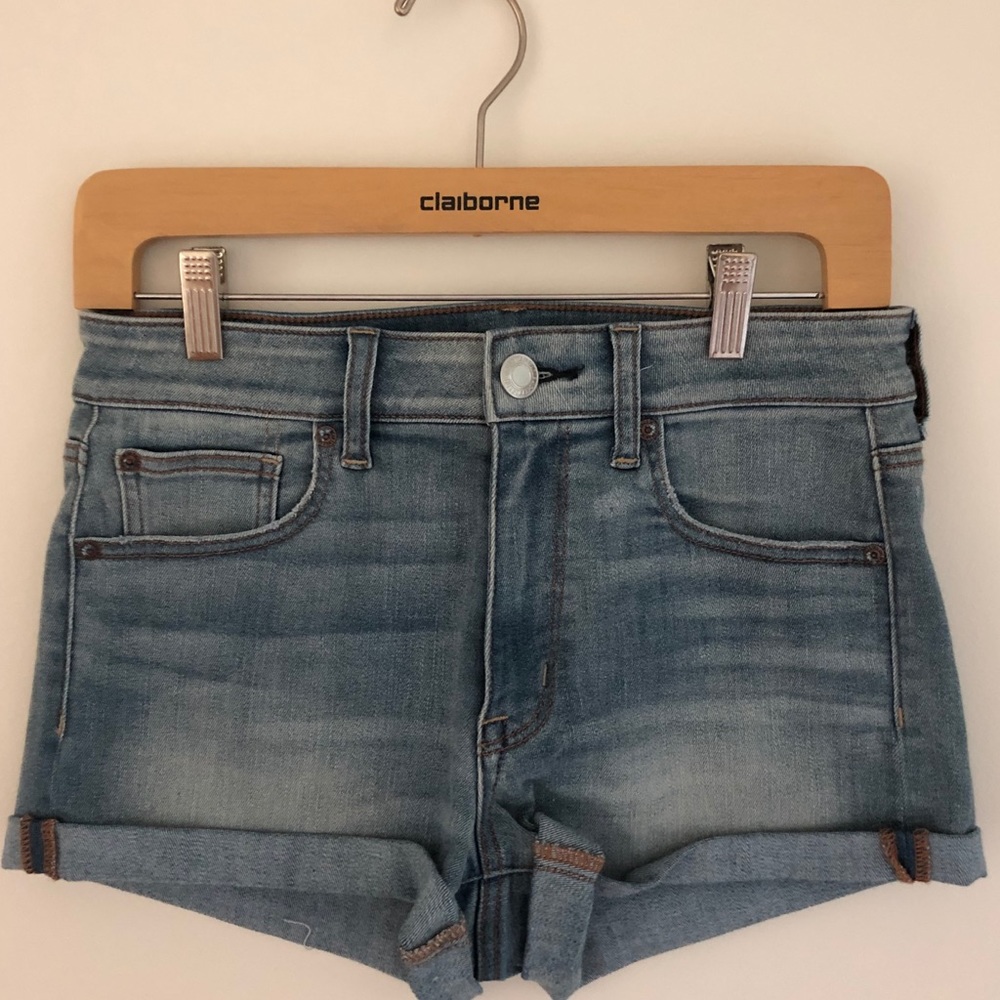 American Eagle Hi-Rise Shortie shorts